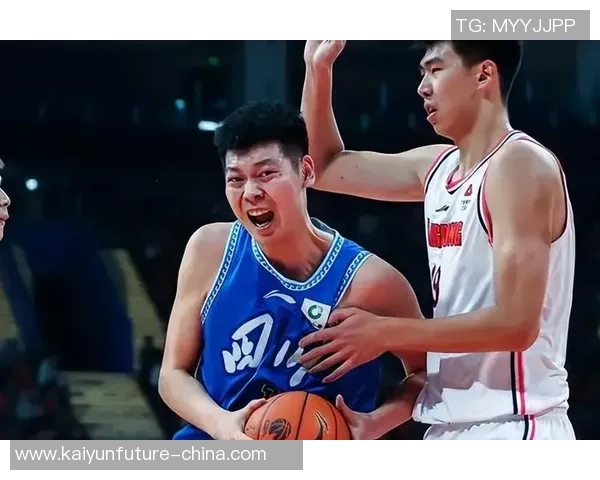 朱荣振：从学术研究到社会实践的多维探索与创新之路